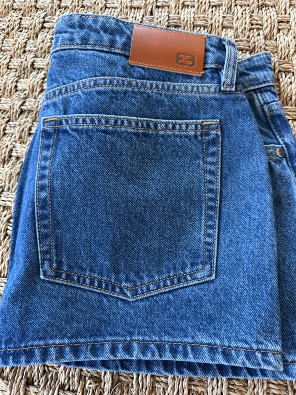 EB Denim Mini - Picture 4 of 4